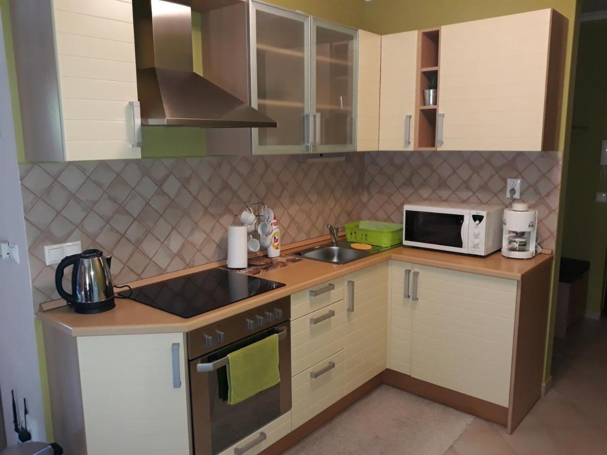 Samuci Apartman Hajduszoboszlo Ngoại thất bức ảnh