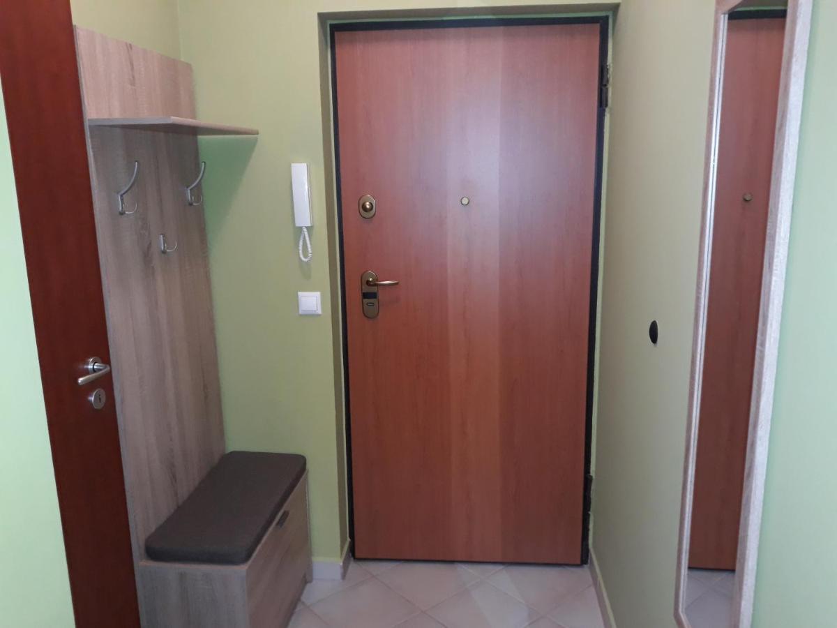 Samuci Apartman Hajduszoboszlo Ngoại thất bức ảnh